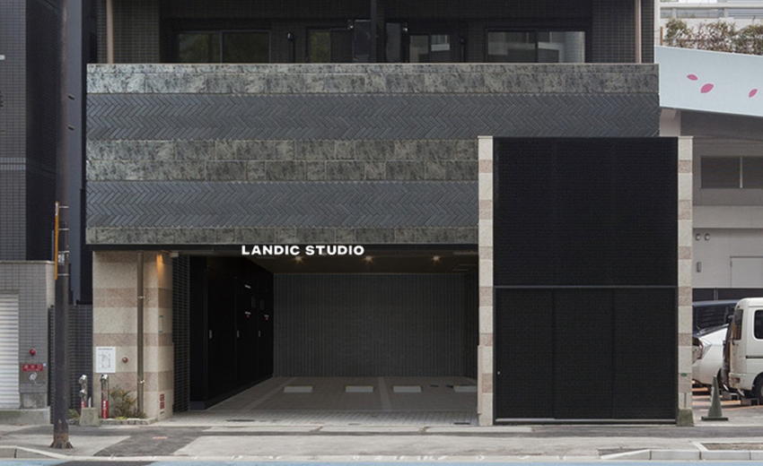 LANDIC STUDIO博多